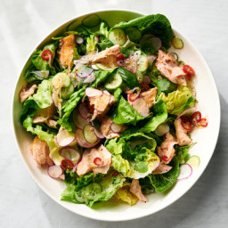 Grilled Salmon Salad With Lime, Chiles and Herbs