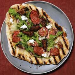 grilled-sausage-and-fig-pizza-with-goat-cheese-2098801.jpg