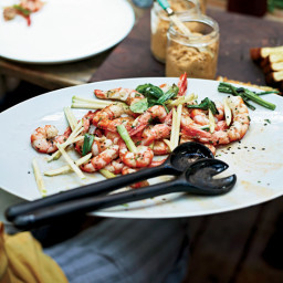 Grilled Shrimp with Apple and Charred Scallions