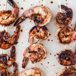 Grilled Shrimp With Garlic and Herbs