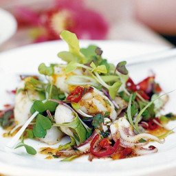 Grilled squid with Thai-style dressing