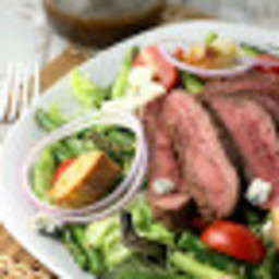 Grilled Steak, Asparagus, and Blue Cheese Salad