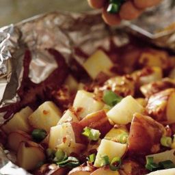 Grilled Smoky Cheddar Potatoes Foil Pack