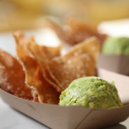 Guacamole with Crispy Chips