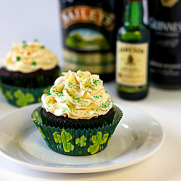 Guinness, Whiskey & Irish Cream Cupcakes