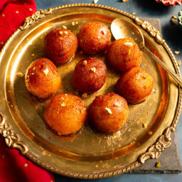 Gulab Jamun Recipe (with Khoya)