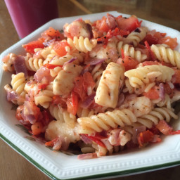 halloumi-and-tomato-pasta-b20130.jpg