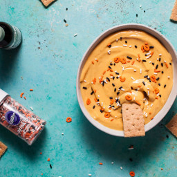 halloween-pumpkin-cheesecake-dip-1773078.jpg