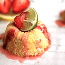 Happy Mother’s Day: Strawberry 7 Up Pound Cakelettes