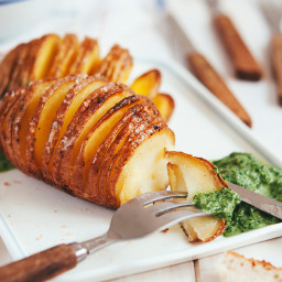 Hasselback potatoes with creamy spinach and ramps sauce (vegan option)