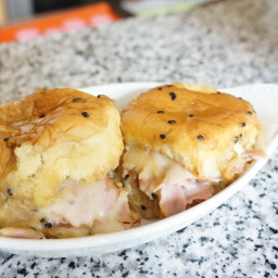 Hawaiian Sweet Roll Ham Sandwich Sliders