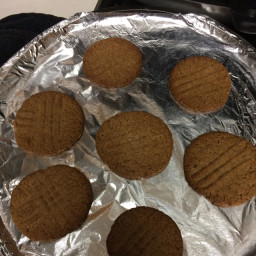 healthier-peanut-butter-cookies-2.jpg