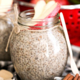Healthy Apple Pie Chia Seed Pudding