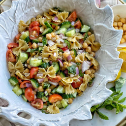 Healthy Chickpea and Vegetable Pasta Salad