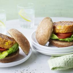 Healthy chickpea burgers