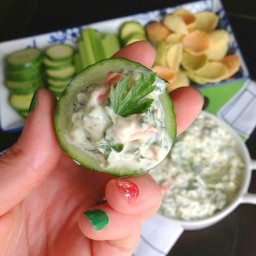 Healthy Chilled Spinach Dip with EXTRA Veggies!