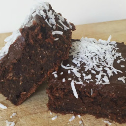 HEALTHY Chocolate And Coconut Slice