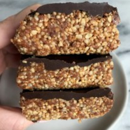 Healthy Chocolate Covered Quinoa Crisp Bars