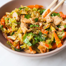 Healthy Egg Roll In A Bowl With Chicken