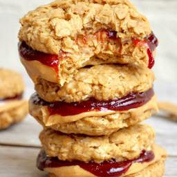 Healthy Flourless Peanut Butter and Jelly Cookie Sandwiches