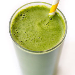 Healthy Green Juice with Lemon