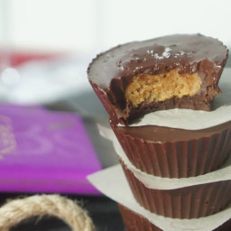Healthy Homemade Peanut Butter Cups with Banana and Dark Chocolate