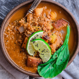 Healthy Meal Prep Vegetable Lentil Quinoa Soup