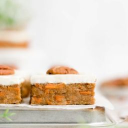 Healthy One-Bowl Carrot Cake Bars