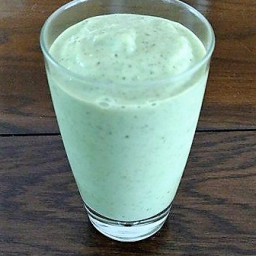 Healthy Pineapple Green Smoothie