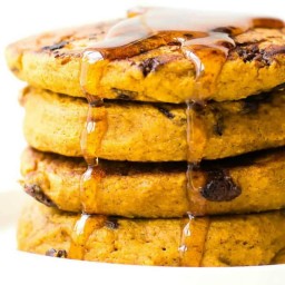 Healthy Pumpkin Pancakes- NO flour or eggs!