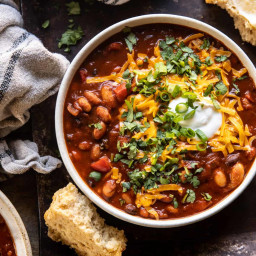 Healthy Slow Cooker Chipotle Bean Chili