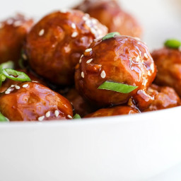 Healthy Sweet & Spicy Chicken Meatballs