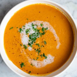 Healthy Sweet Potato Soup (Easy)
