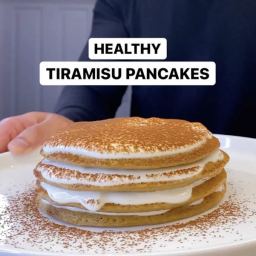 Healthy Tiramisu Pancakes
