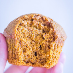 Healthy Whole Wheat Pumpkin Muffins