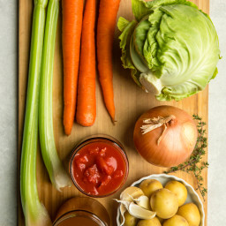 hearty-cabbage-soup-recipe-vegan-2679564.jpg