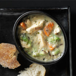 Hearty Chicken and Wild Rice Soup Recipe