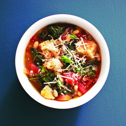 Hearty Tuscan soup