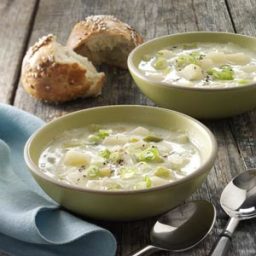 Hearty Leek and Potato Soup Recipe