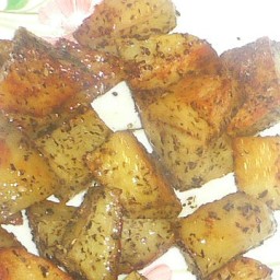 herbed-roasted-potatoes-2.jpg