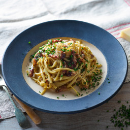 Herby Pancetta Carbonara With Chives 