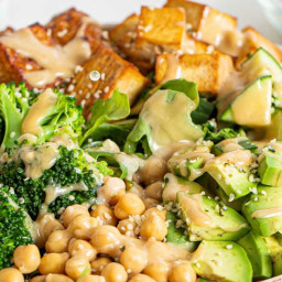 High-Protein Vegan Salad 