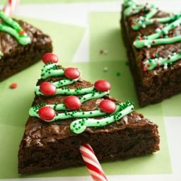 holiday-tree-brownies-1350923.jpg