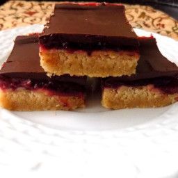 Holly's Chocolate Cranberry Cookie Bars