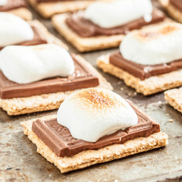 How to Make Potluck S'mores (Easy and Mess-Free)