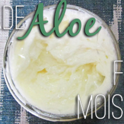 homemade-aloe-vera-face-moisturizer-1205693.jpg