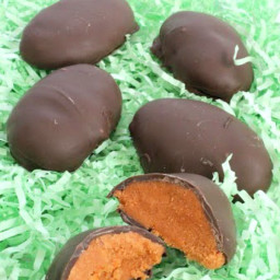 Homemade Butterfinger Eggs only 3 ingredients!