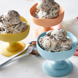 Homemade Cookies-and-Cream Ice Cream