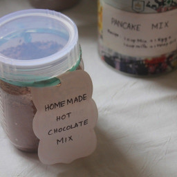 Homemade Instant Hot Chocolate Mix Recipe