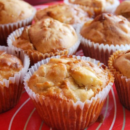 Homemade muffins Mon Plaisir with apple